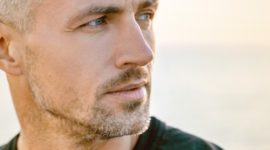 Action contre le relâchement cutané